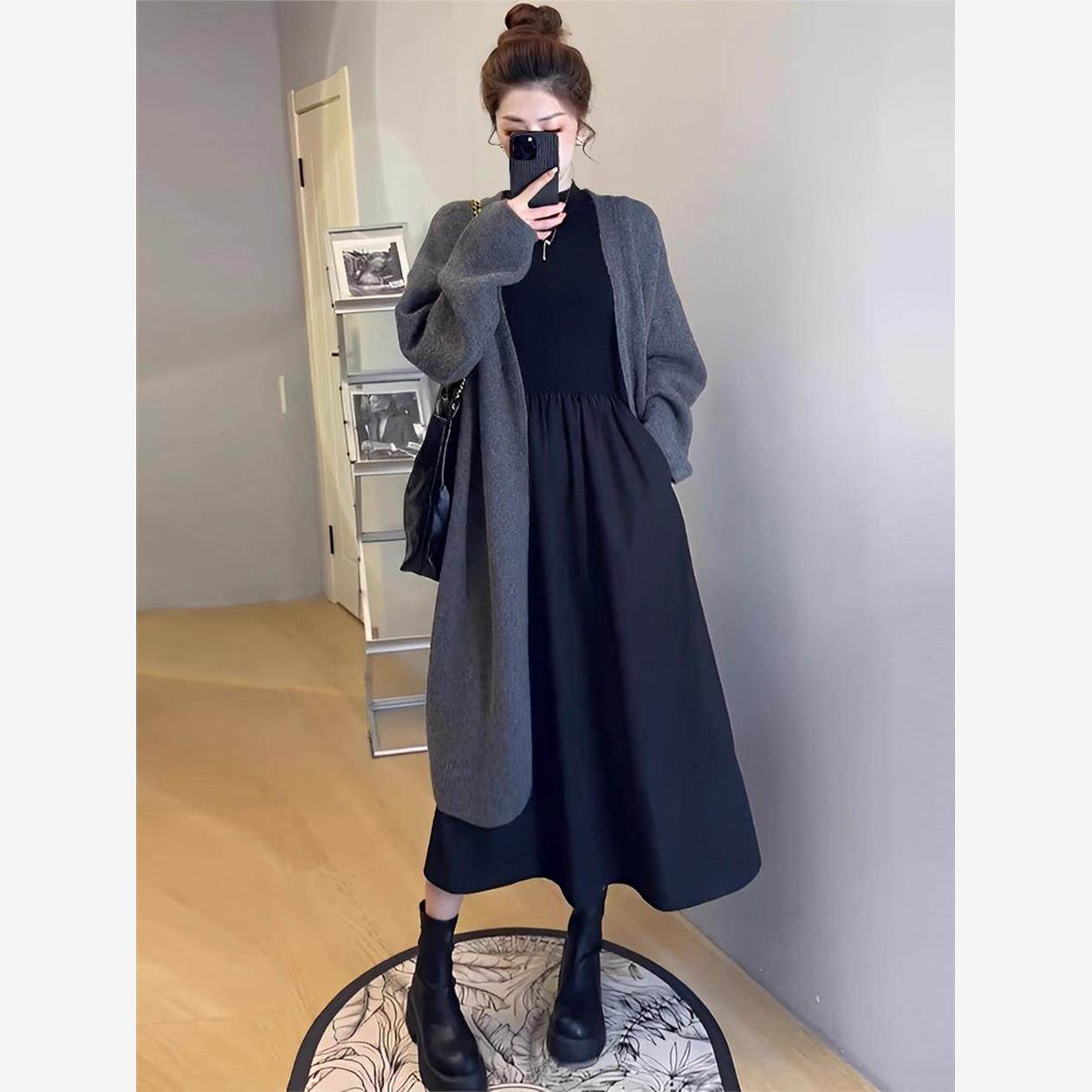 大方得体绝美开衫长袖连衣裙女2025年秋季新款法式慵懒松弛感穿搭