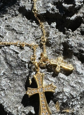 双十字架项链男女潮流简约百搭高级感叠戴毛衣链小众轻奢钛钢吊坠