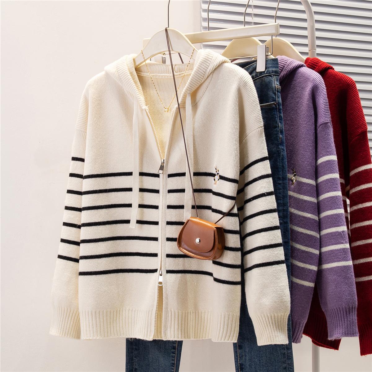 韩版宽松连帽拉链条纹针织开衫