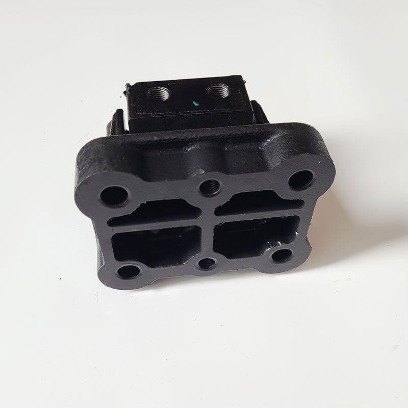 东风特商华神T5 T7发动机后悬胶垫后支架机脚垫1706090A0-5Q601