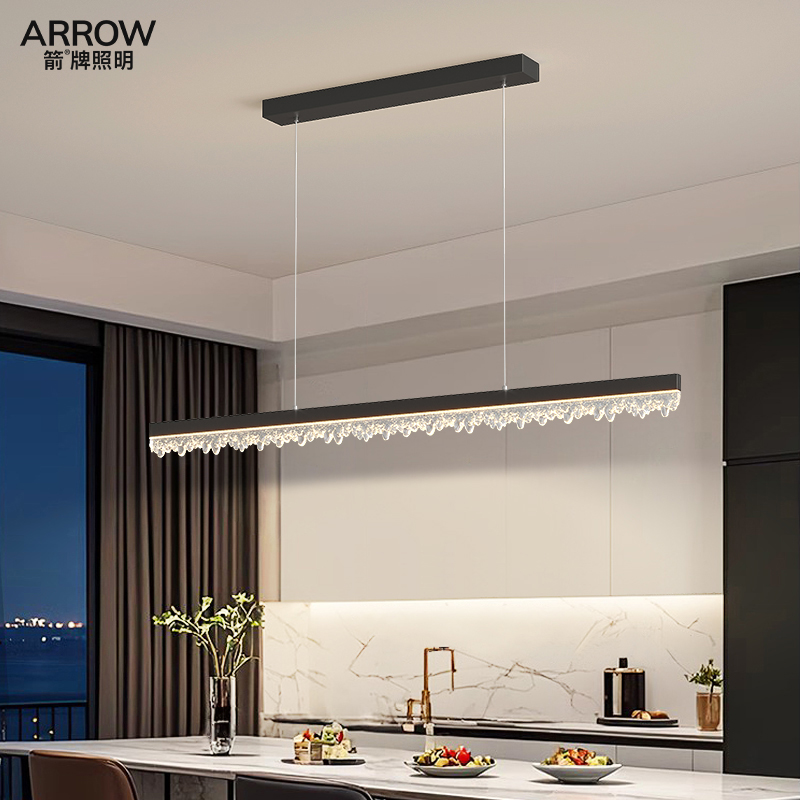 现代轻奢意式餐厅长条水晶吊灯