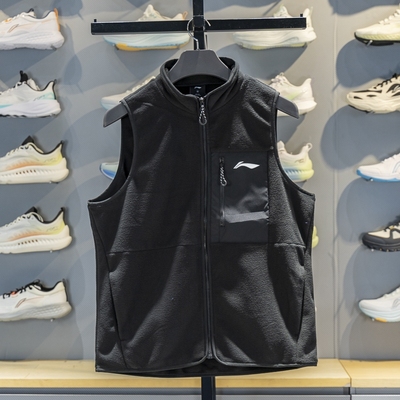 李宁摇粒绒马甲防风保暖