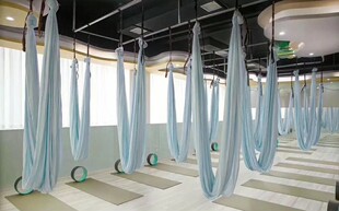 空中瑜伽吊床反重力空中瑜伽绸缎吊绳伸展带高空瑜伽弹力吊床