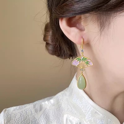 铜镶锆石新中式扇形绿色水滴耳环女轻奢古风耳钉2025新款复古耳饰