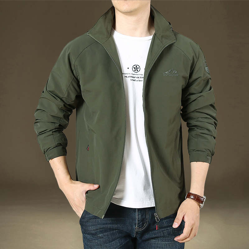 2025春季新款夹克男青年宽松大码连帽冲锋上衣户外休闲薄款外套男