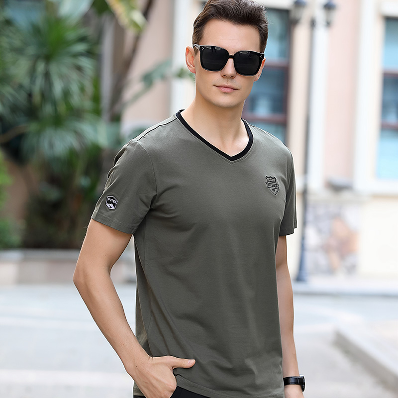 2021年新款v领大码蓝色短袖t恤