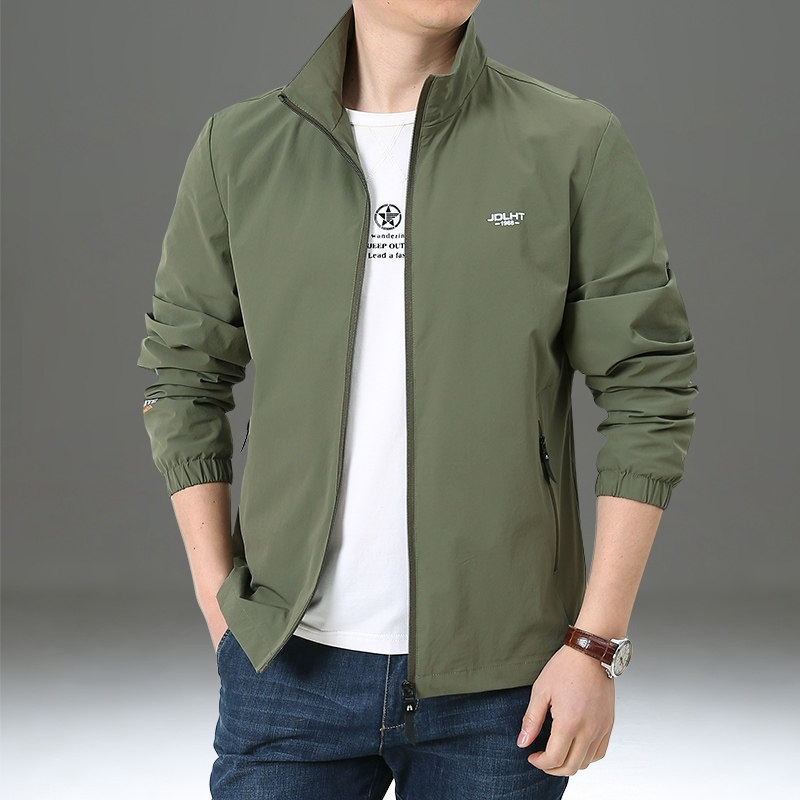 男士外套春秋款男装上衣宽松弹力运动休闲薄款秋装立领工装夹克男
