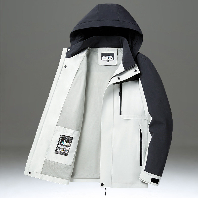 冲锋衣外套男春秋款宽松薄款户外防风防水运动休闲百搭工装夹克潮