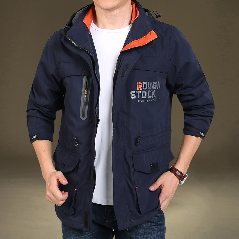 秋季户外冲锋上衣宽松男士大码夹克工装中年登山旅游男外套加绒厚