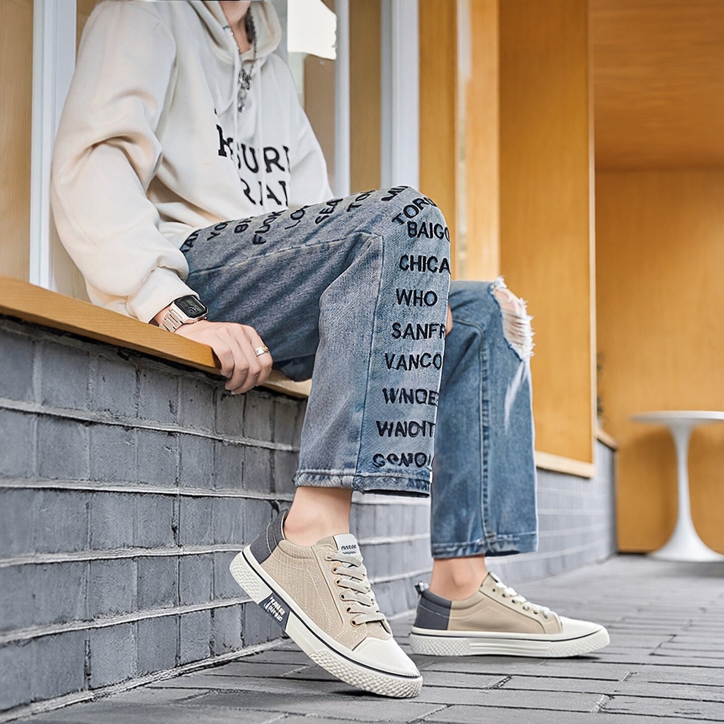 男鞋春季新款透气百搭帆布鞋男士软底休闲韩版运动潮流时尚滑板鞋