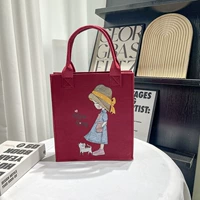 Красная маленькая девочка 26*30*10