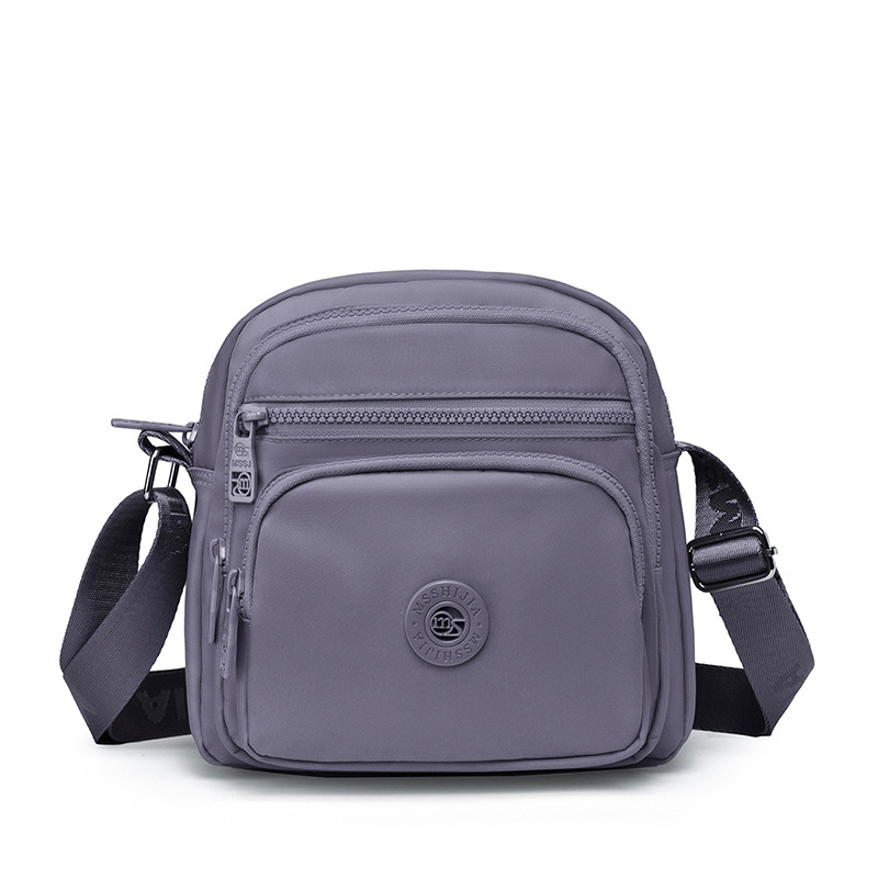 女士斜挎包简约百搭大气背包