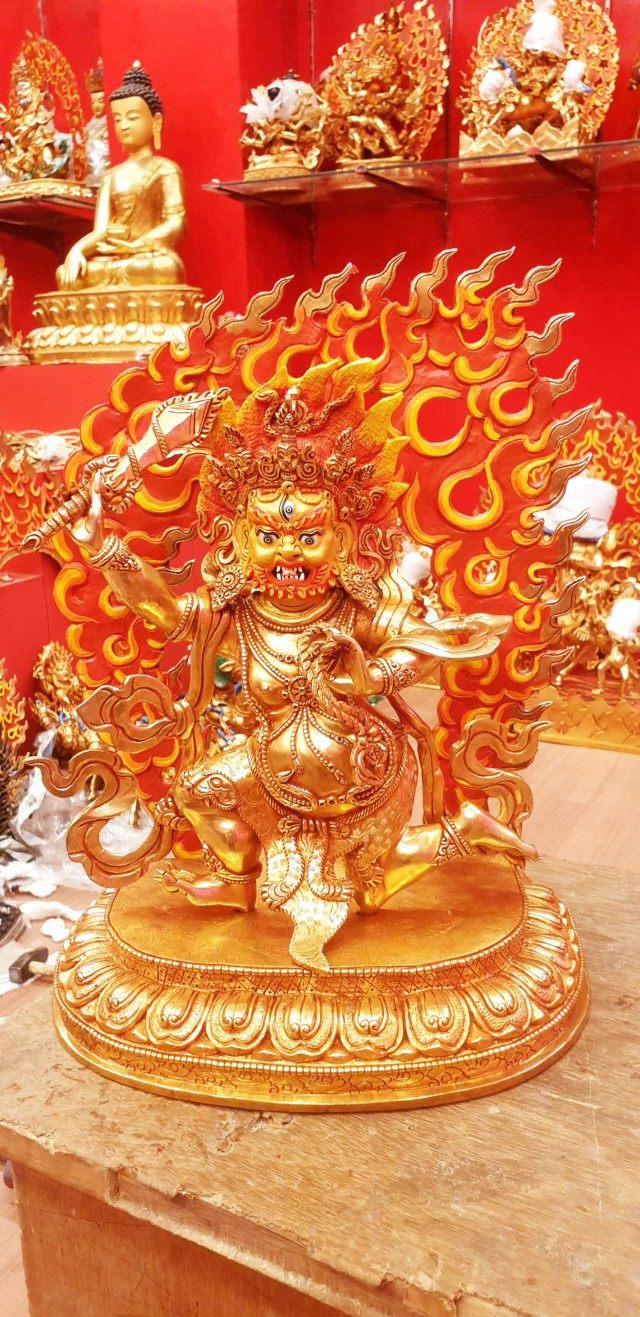 尼泊尔精品铜鎏金手工雕花工艺 不动明王佛  高34㎝