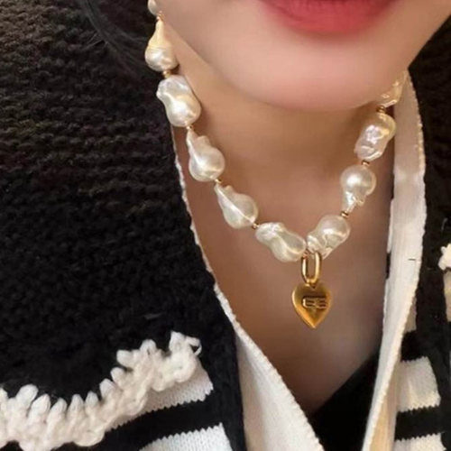 爱心项链小众设计锁骨链字母