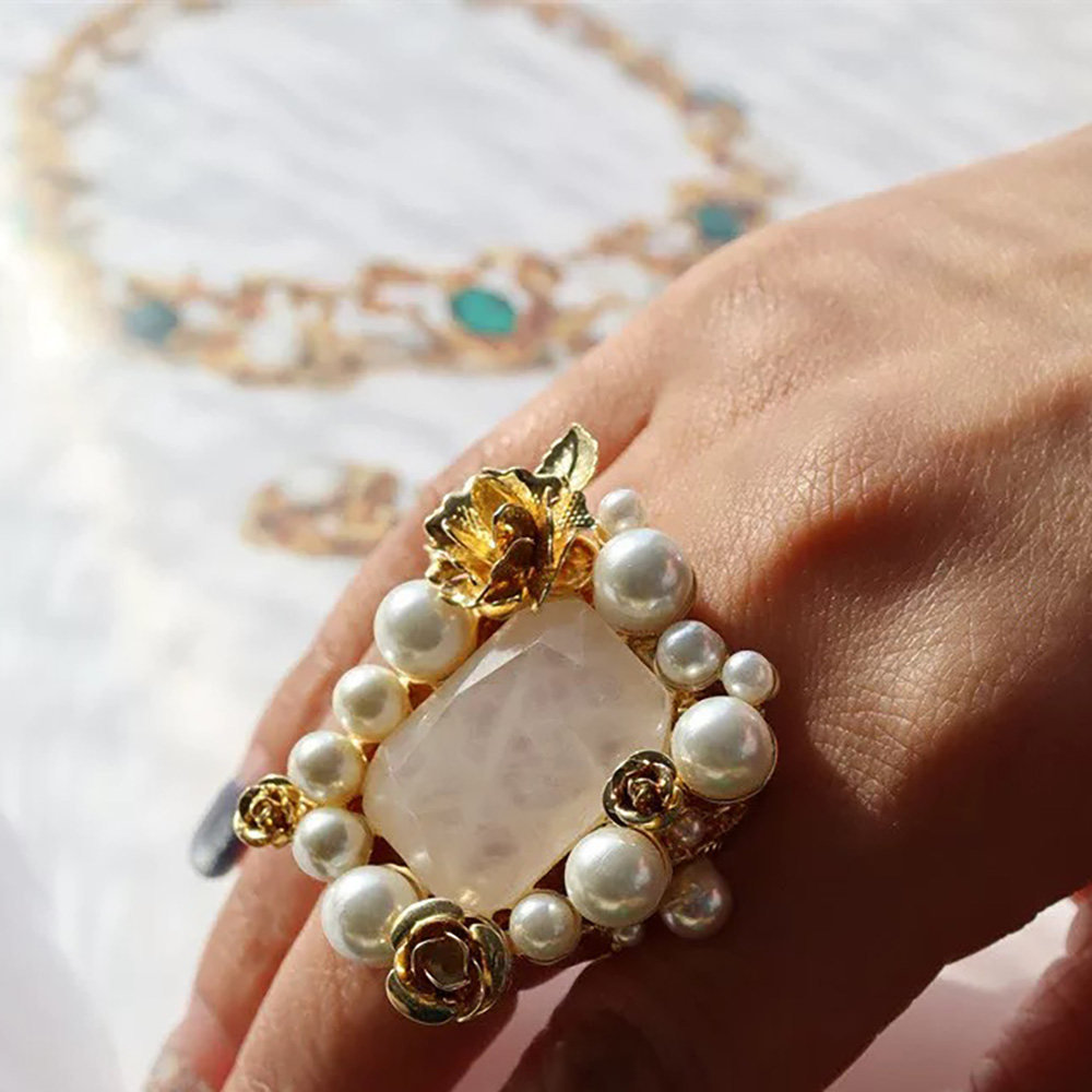 欧美新款夸张方形水晶戒指女粉色方糖宝石扳指中古珍珠个性指环