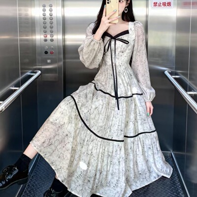 法式方领大码女装大佬伪娘碎花连衣裙茶歇性感cd变装长袖男娘长裙