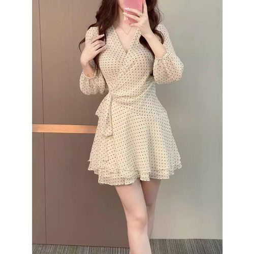 大码御姐风女装大佬伪娘性感V领波点cd变装连衣裙收腰修身短裙男
