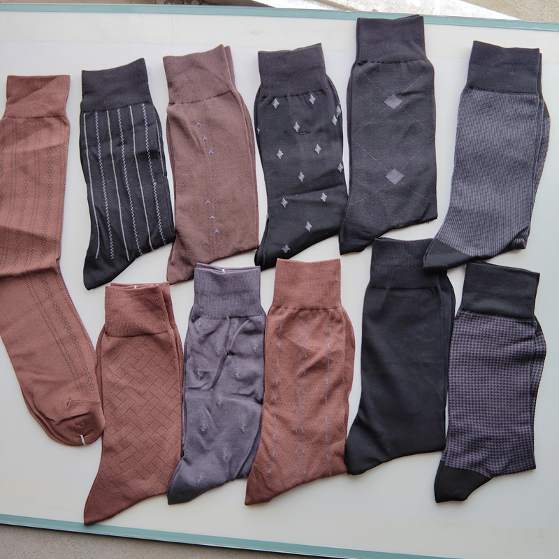 青岛代工出口丝光棉绅士袜吸汗