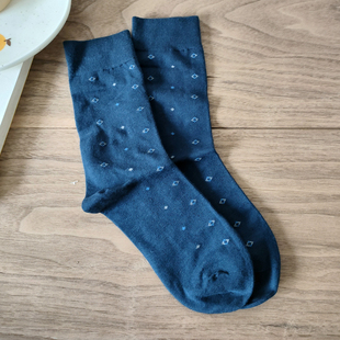 款 38绅士袜深蓝色无骨缝头吸汗透气四季 中筒袜 棉质男袜小尺码