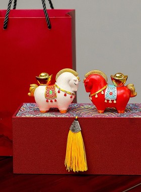 马年吉祥物锦盒装高档国潮马装饰