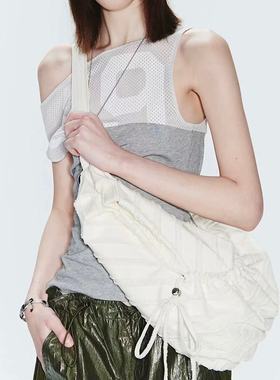 2025韩国新款fennec斜挎包抽绳褶皱腋下包水洗流苏斜挎包通勤