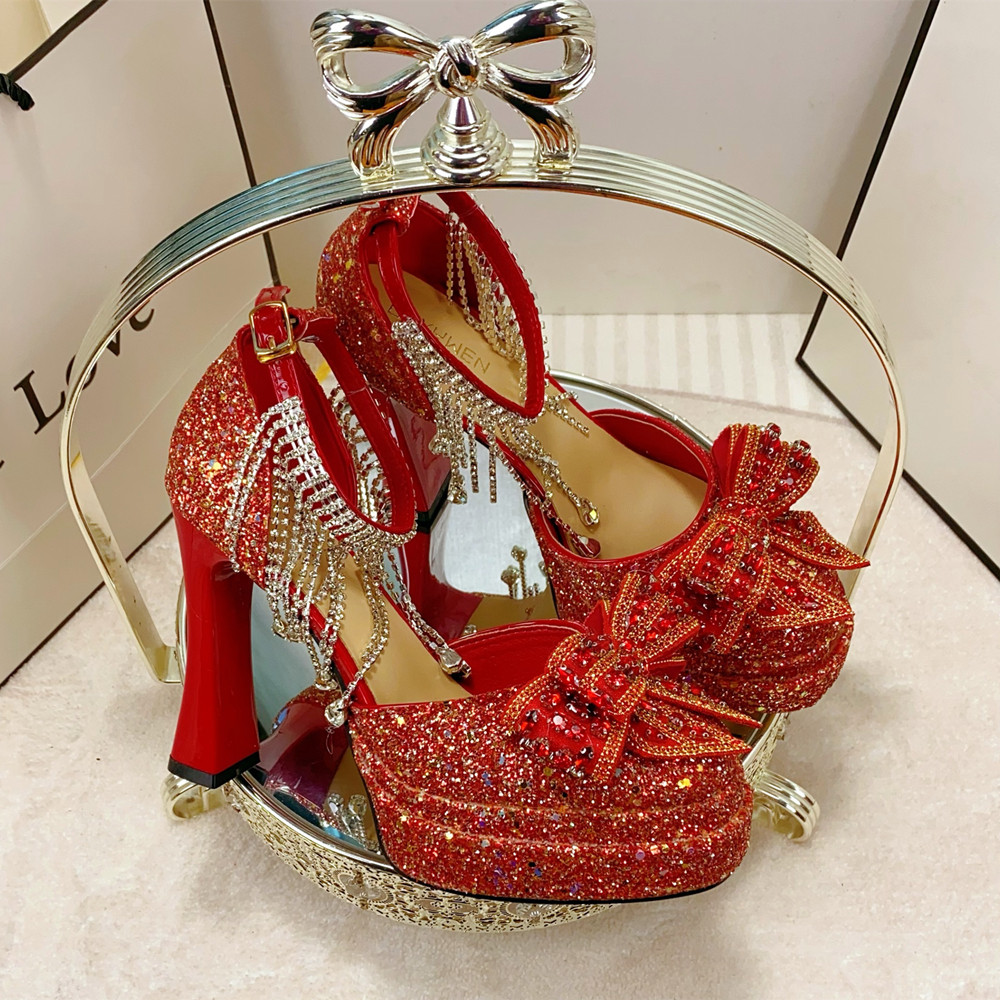 婚鞋女水钻蝴蝶结流苏水晶鞋粗跟防水台一字带超闪耀亮片超高跟鞋,女鞋,婚鞋,淘宝优惠券,粉丝福利购,淘宝优惠卷