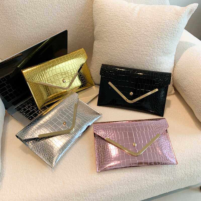 韩版潮流手拿包2024夏季新款时尚简约信封包小众潮流包包女信封包