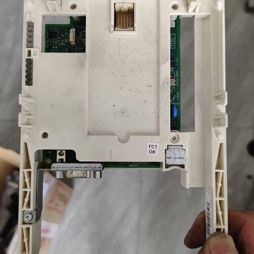 议价施耐德变频器PROFIBUS通讯卡选项卡VW3A3307S3维修