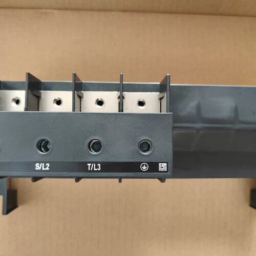 议价全新施耐德端子HRB50522(输入接线端子)BTB690-维修