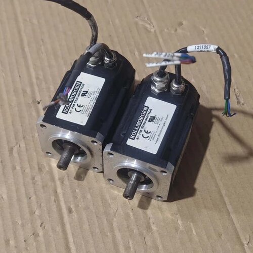 议价AKM21E-ANMN2-00 科尔摩根伺服电机，0.3kW