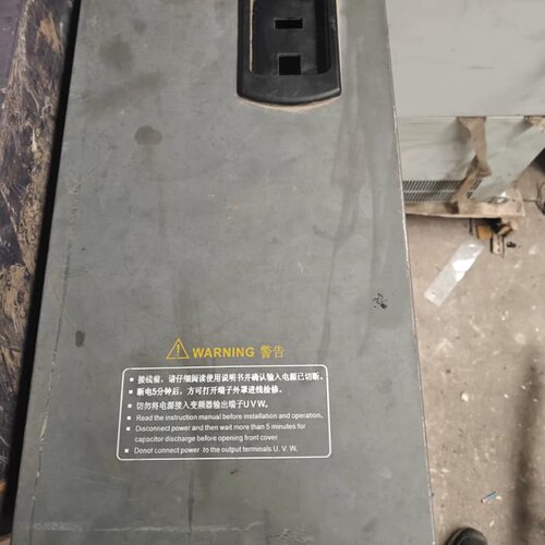 议价州川G45KW/P55KW变频器一台，型号ZCV780E-4维修