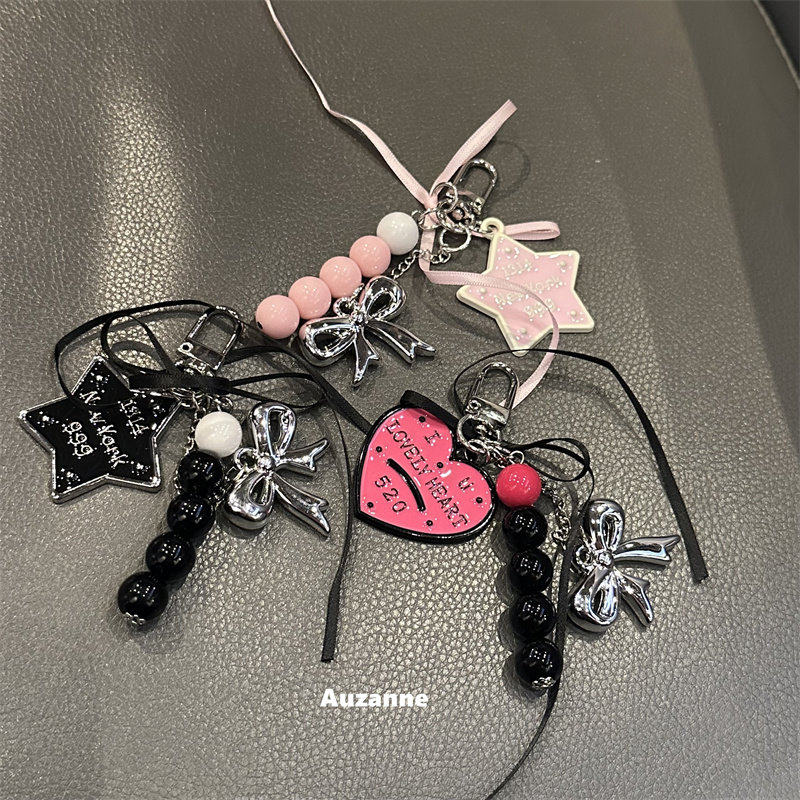 小众爱心英文适用于挂链包包车钥匙挂坠airpods耳机壳挂饰品