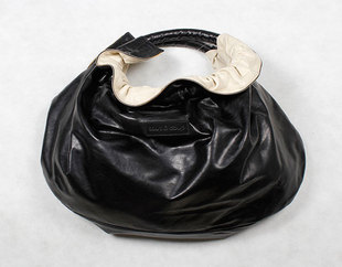 TOUT A COUP 2WAY ZIPPER HEM BG 9F0800 女款休闲包