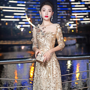 晚礼服女2023新款金色长款高级高端奢华主持人宴会气质轻奢连衣裙