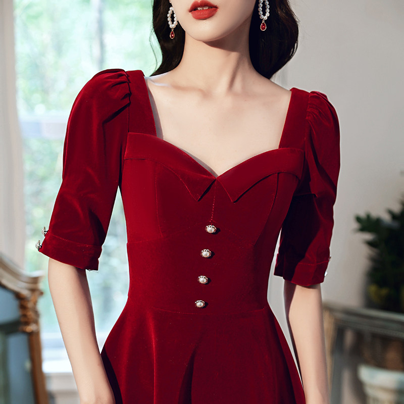 敬酒服新娘2020新款秋季平时可穿订婚回门连衣裙秋冬晚礼服女丝绒