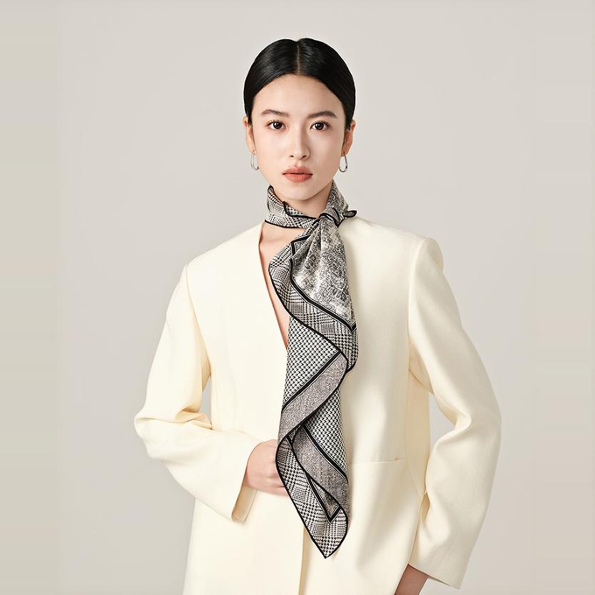 慕姒杨杨【灰色腰果】重磅桑蚕丝双面缎女士围巾肩丝巾2024新款