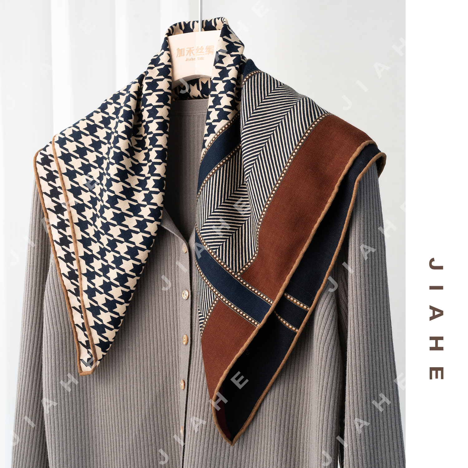 加禾【摩登狂想】丝毛围巾丝巾复古老钱感小方巾65*65