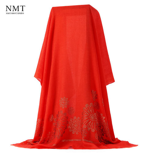 PASHMINA羊绒围巾金色烫钻石榴花