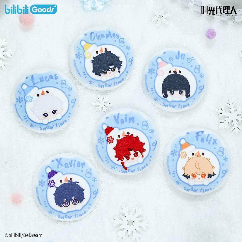 【bilibili】《时光代理人》动画 绒绒冬日系列 马口铁毛绒徽章,模玩/动漫/周边/娃圈三坑/桌游,动漫徽章/立牌,淘宝优惠券,粉丝福利购,淘宝优惠卷