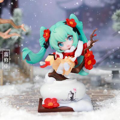 初音未来雪映红梅Q版手办
