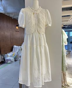 米白色新中式连衣裙女2024春夏新款气质温柔清冷感提花假两件裙子