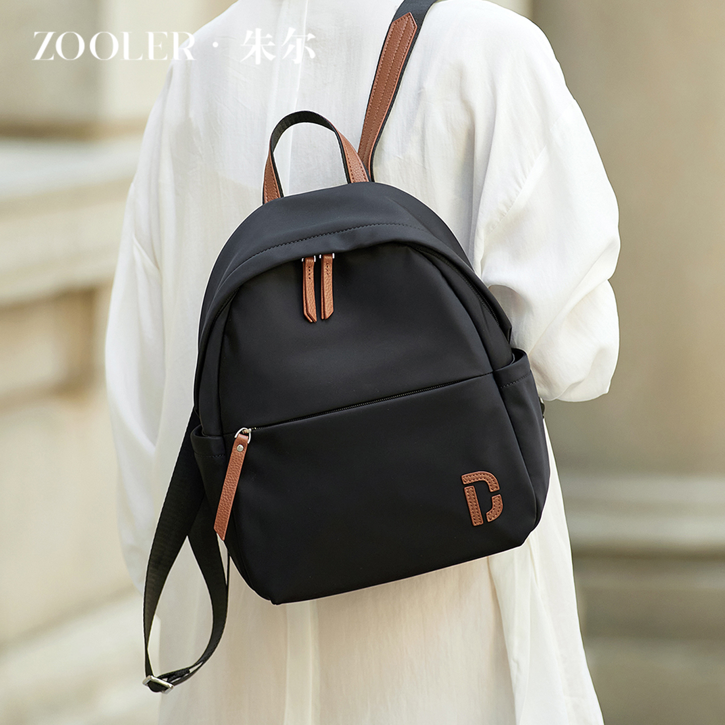 人气新品！轻奢实用轻便双肩包