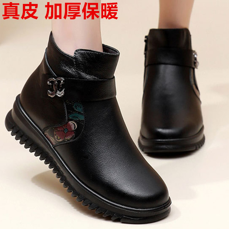 新款妈妈鞋棉鞋真皮中老年女鞋