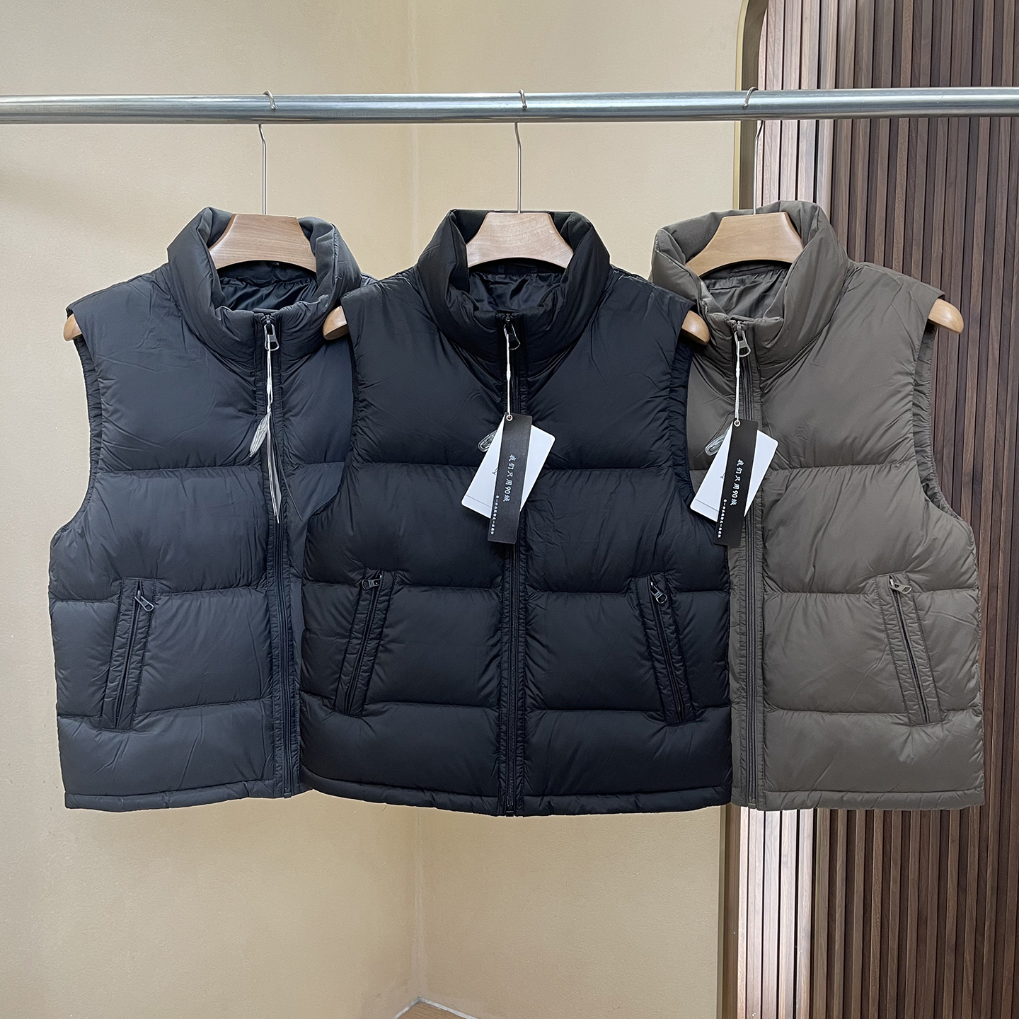 90鸭绒立领加厚羽绒服马甲男冬季