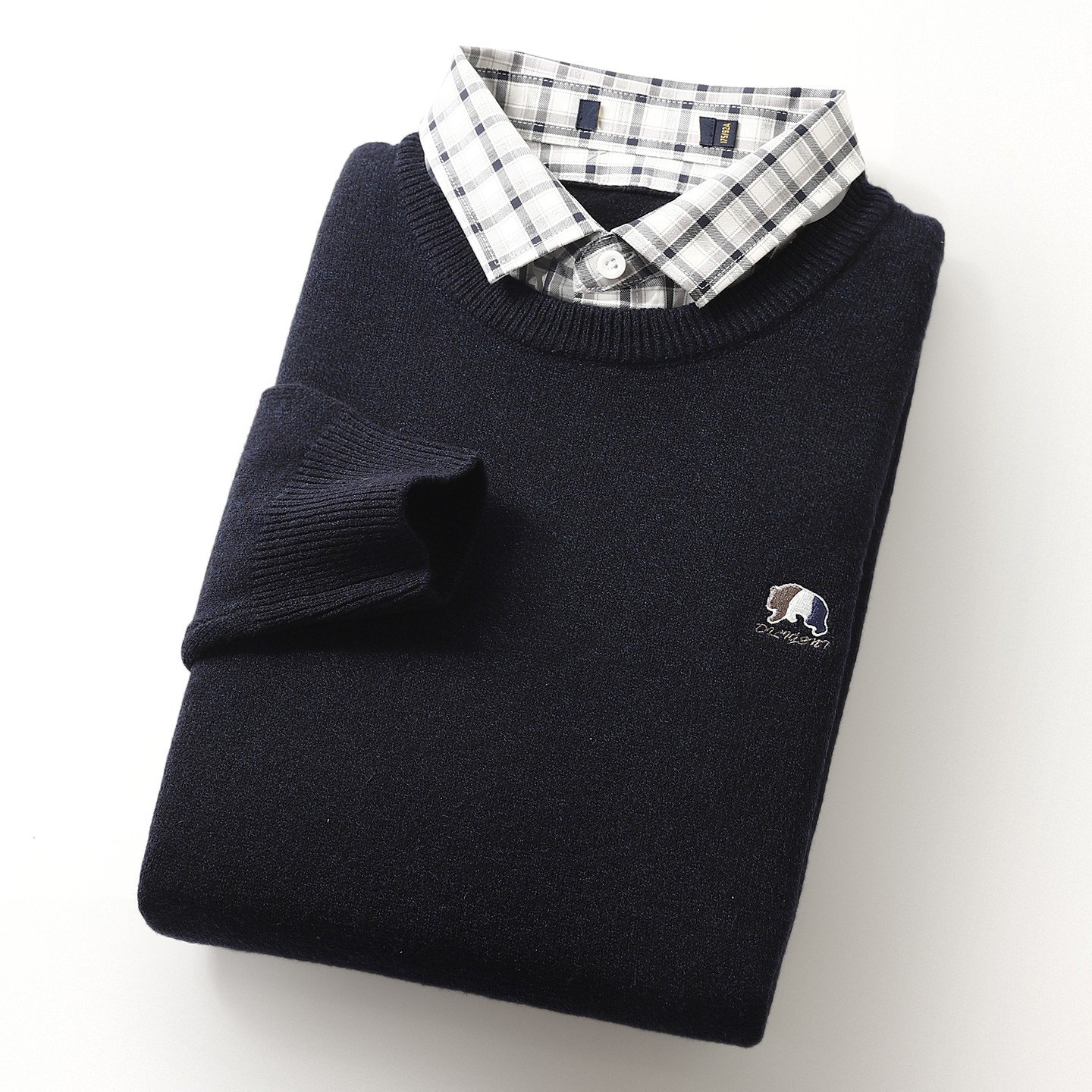 软糯厚实小熊刺绣假两件毛线衣男