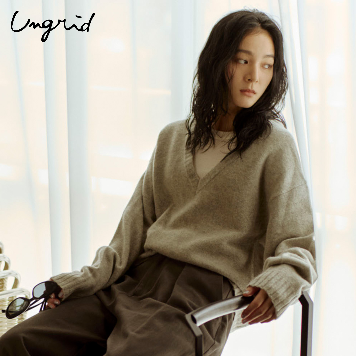 Ungrid25秋冬新品V领毛针织衫女