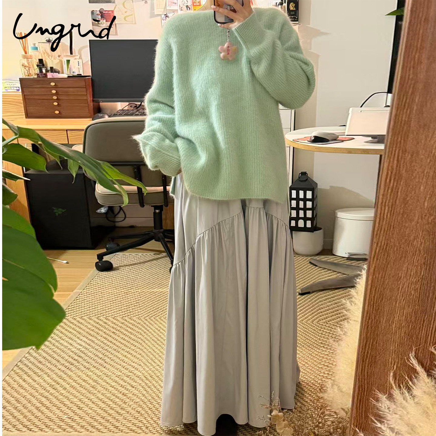 Ungrid26春季新品日系宽松哑光PU皮高腰褶皱鱼尾半身裙1126108900