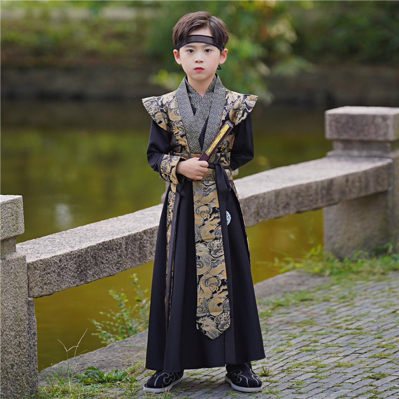 春秋男孩帅气飘逸武侠风侠客汉服
