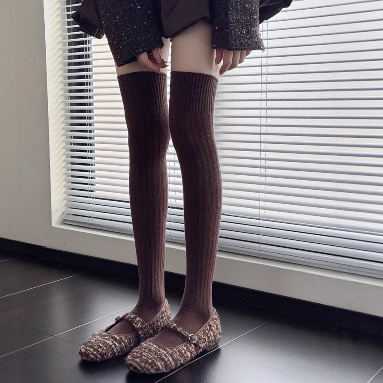 过膝长筒袜棕色~高筒小腿袜