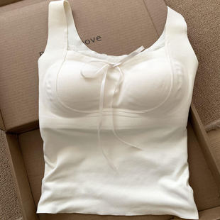 美貌代表 带胸垫吊带背心女蝴蝶结点缀蕾丝内搭外穿显瘦短款上衣